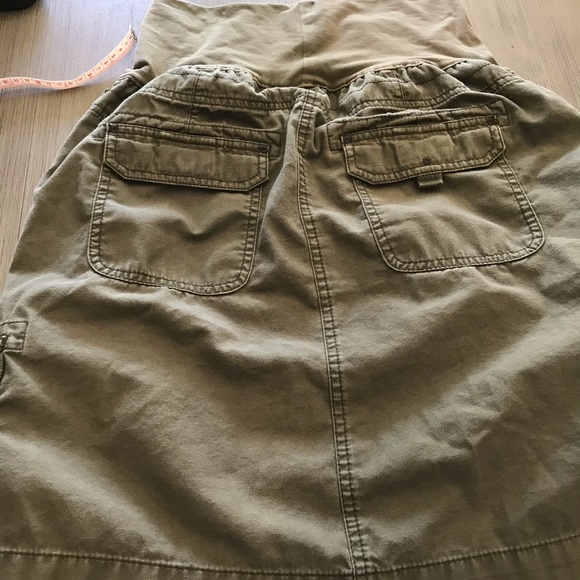 Y2K Maternity green cargo skirt - Picture 2 of 3